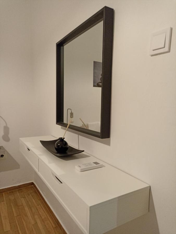 Pagrati Apartment Διαμέρισμα Παγκράτι أثينا المظهر الخارجي الصورة